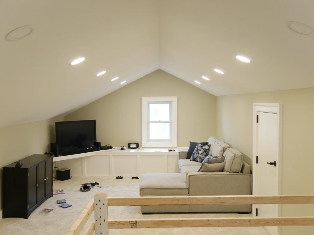 Windsorone review attic (8)