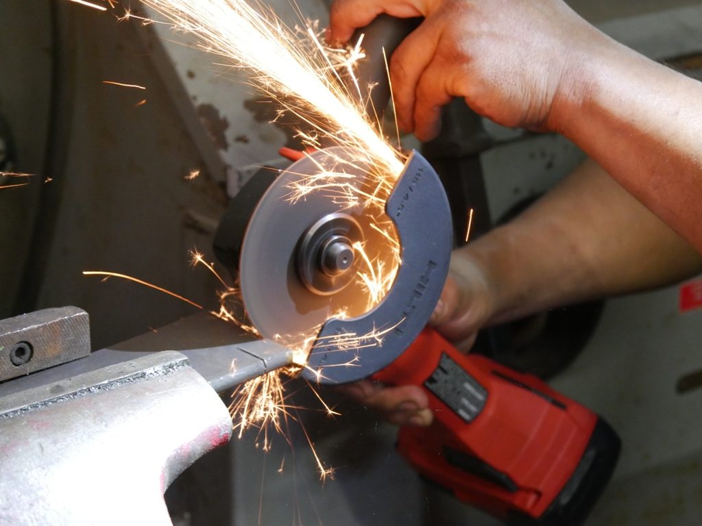 Hilti AG 4S-A22 Grinder Review