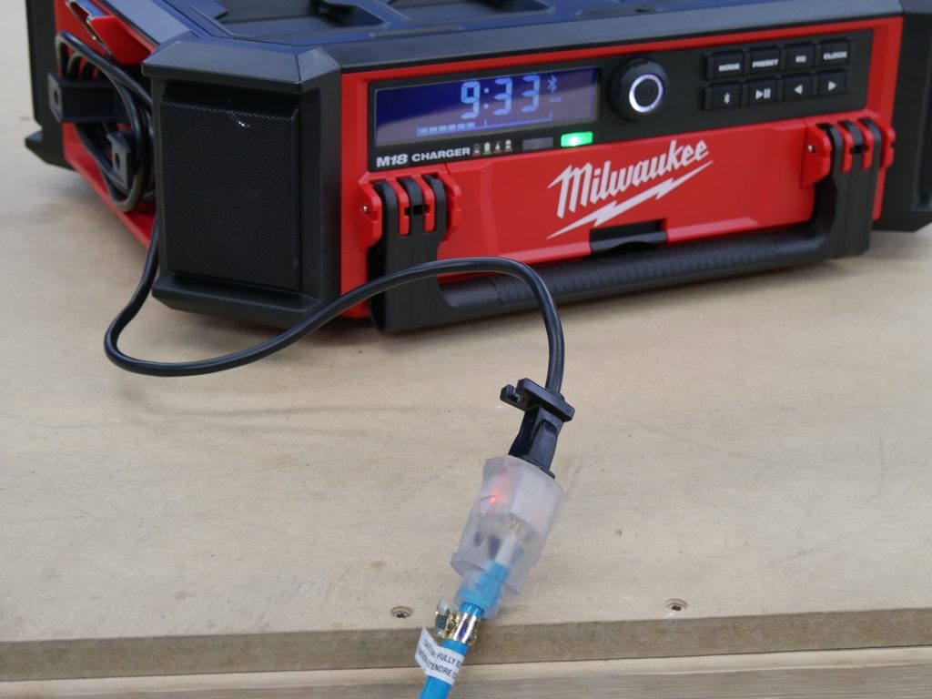 Milwaukee Packout Radio Review