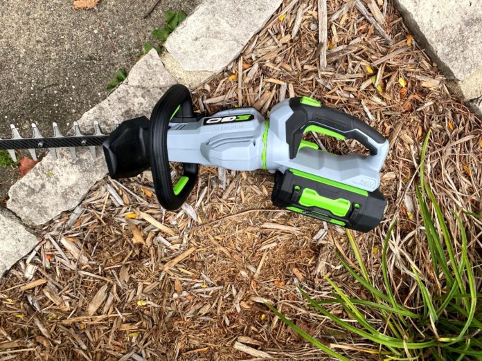 EGO POWER+ 26" Hedge Trimmer Tools In Action Power Tool Reviews