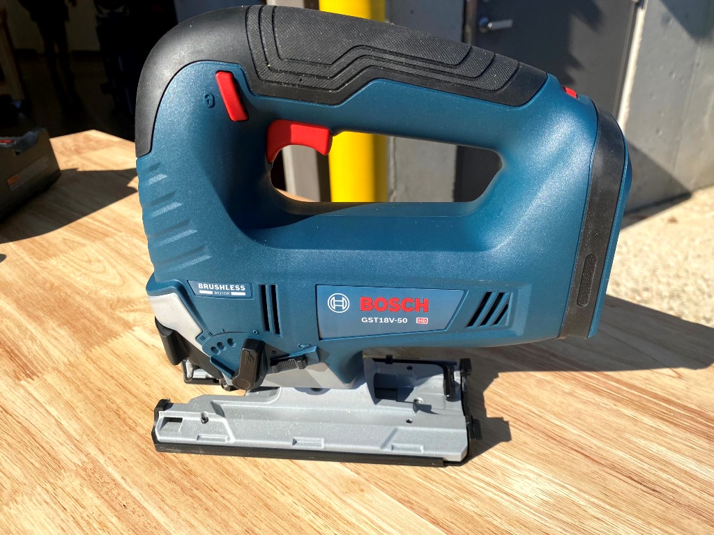 Bosch Cordless Jig Saw – Tools In Action