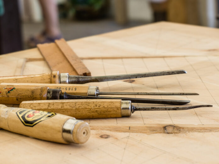 10 hand tools for woodworking