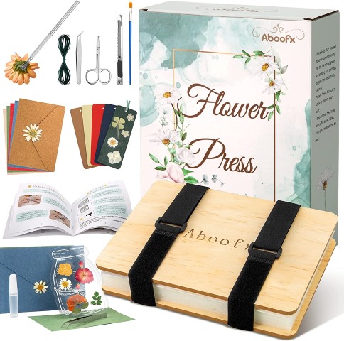 2023 Mother's Day Gift Guide flower pressing kit
