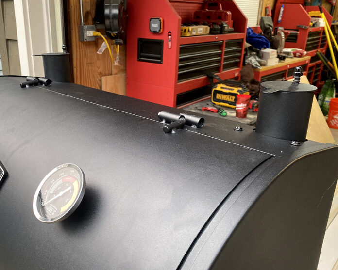 Oklahoma Joe Smoker Review The Marshal Centerbox Smoker Tools In