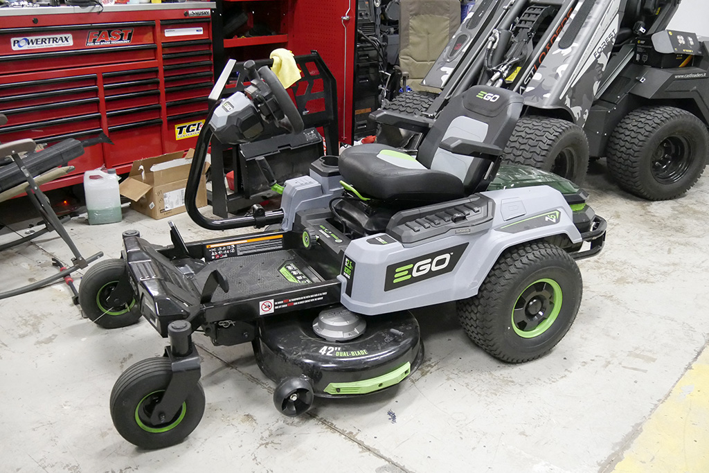 Is EGO Z6 the Best Zero-Turn Mower with a Steering Wheel? – Tools In Action
