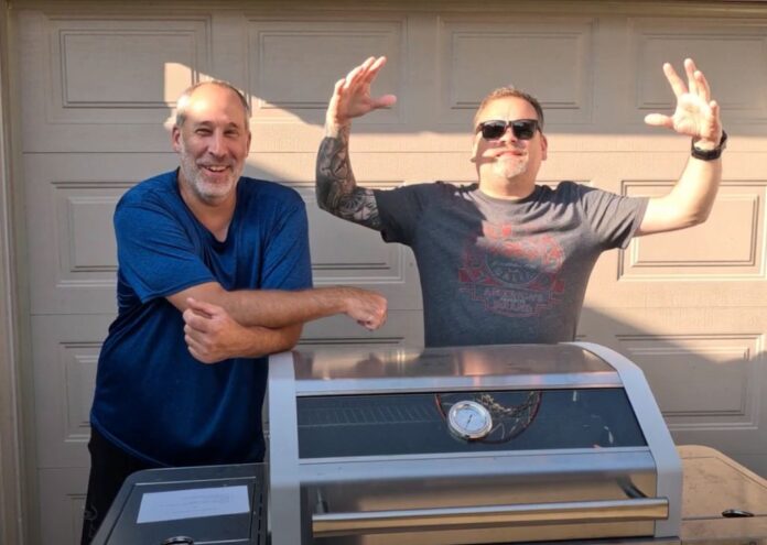 Dan and Eric review Monuments Grill Mesa 415bz compact powerhouse four-burner stainless steel gas grill