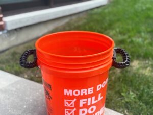 Bucket Grips