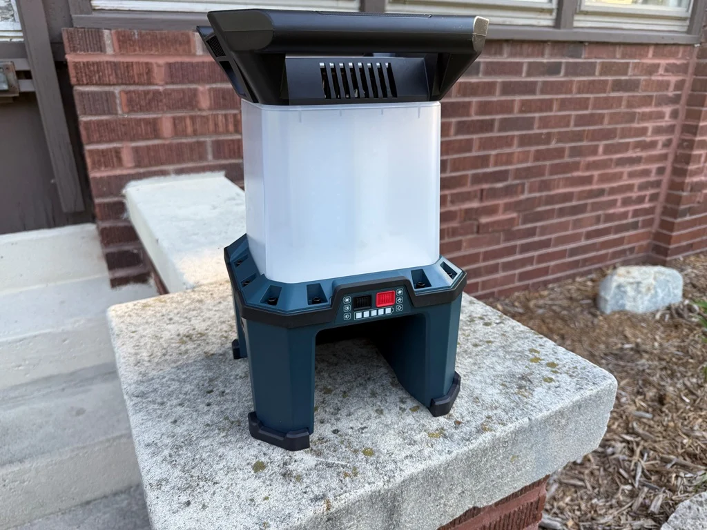 Bosch GLA18VH-7500N: 18V Hybrid Jobsite Light with 7,500 Lumens