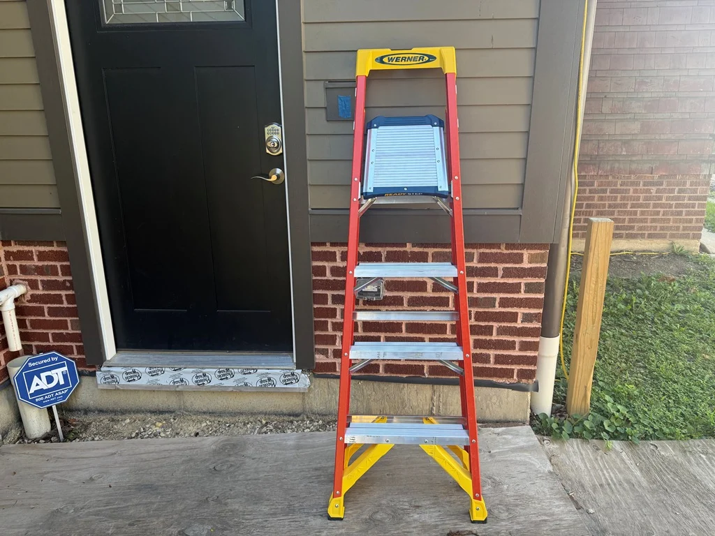 Werner Ready Step Ladder: Lightweight, Strong and More Standing Area