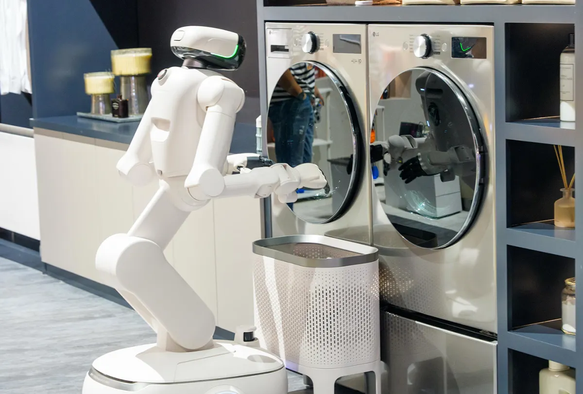 CES smart home trends LG CLOiD home robot