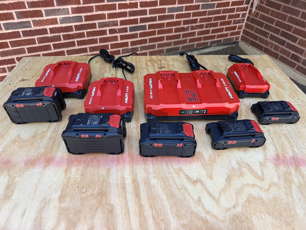 Hilti C 8D-22 Dual Charger