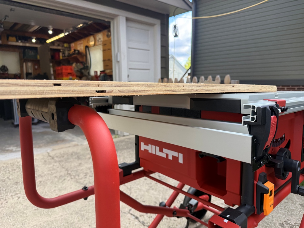 Hilti Cordless Table Saw SCT 60-22
