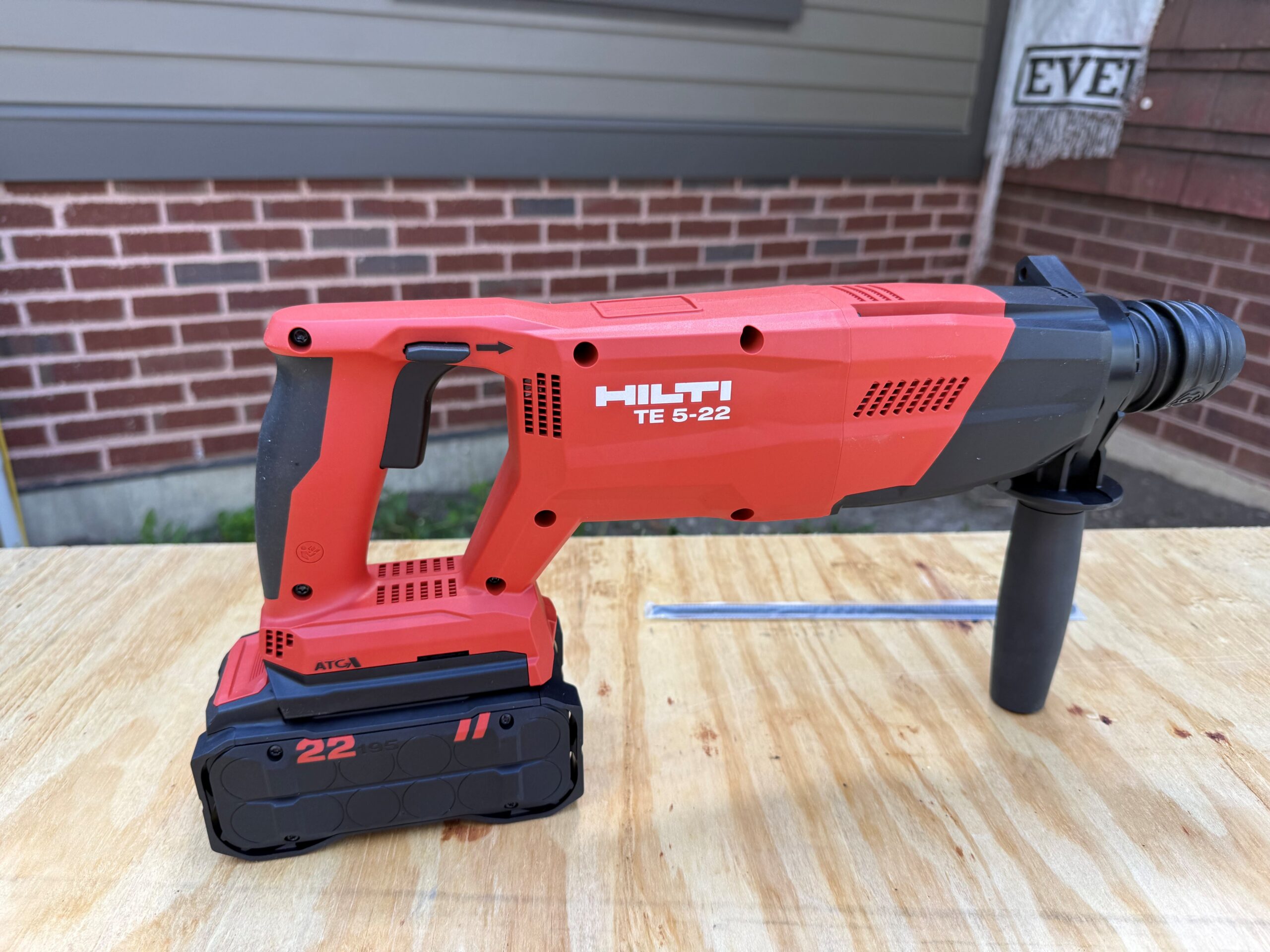 Hilti TE 5-22 Rotary Hammer