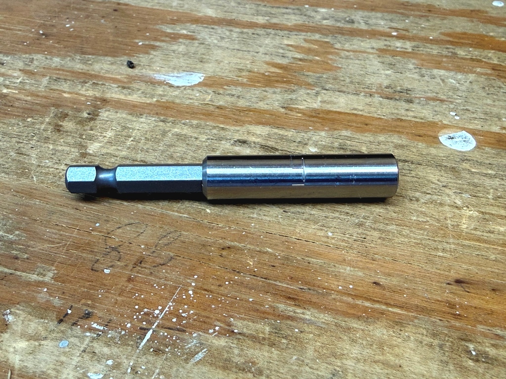 S-BH (M) Magnetic Bit Holder (1) S BH (M) Magnetic Bit Holder (1)